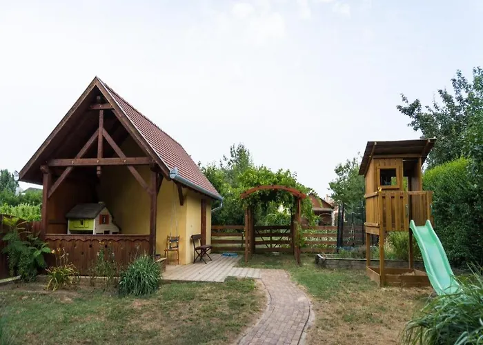Appartement Flora Lelle
